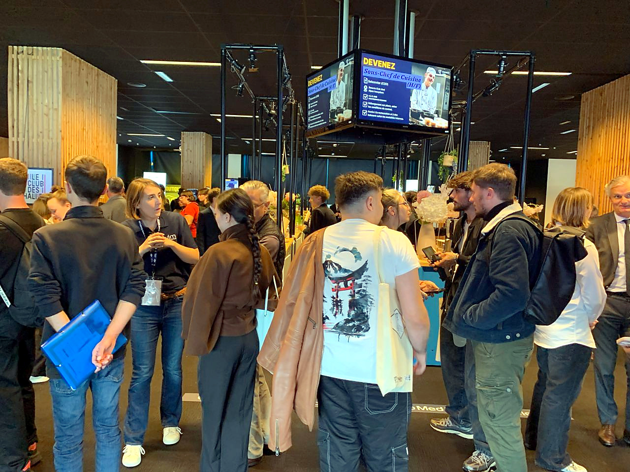 Talent Tour Club Med au Havre : les élèves du lycée Jules Le Cesne au cœur d'un grand recrutement en hôtellerie- restauration
